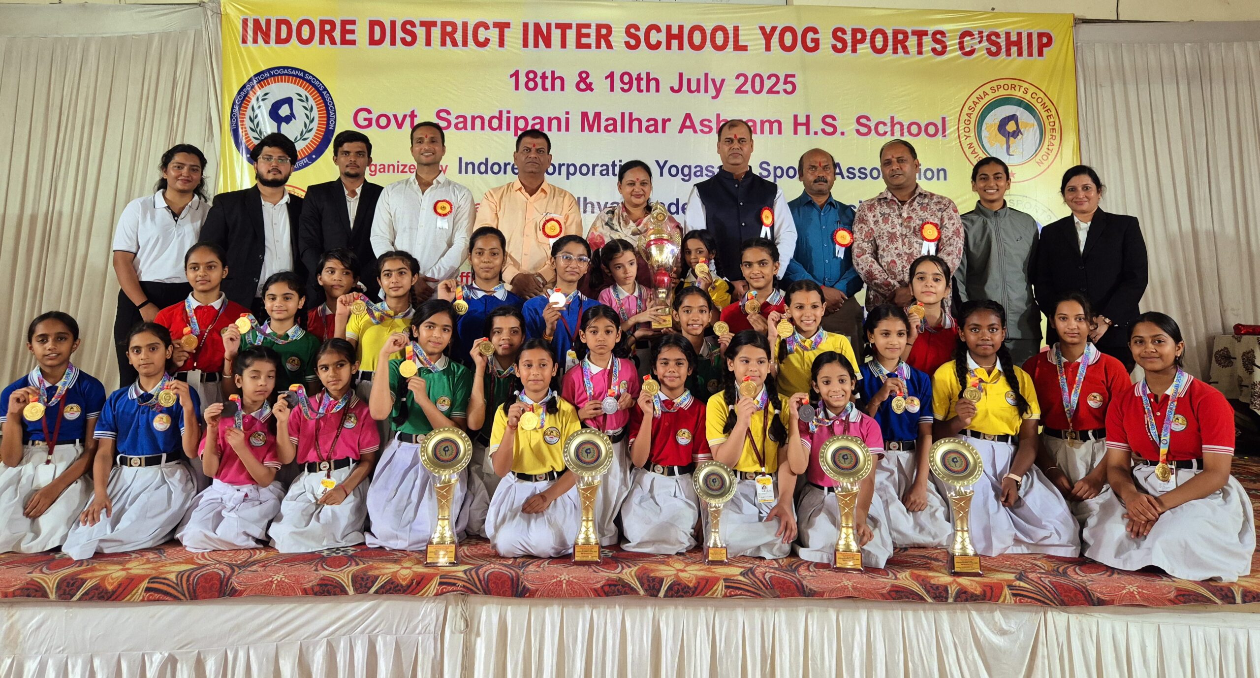 interschool yog sports girls champions